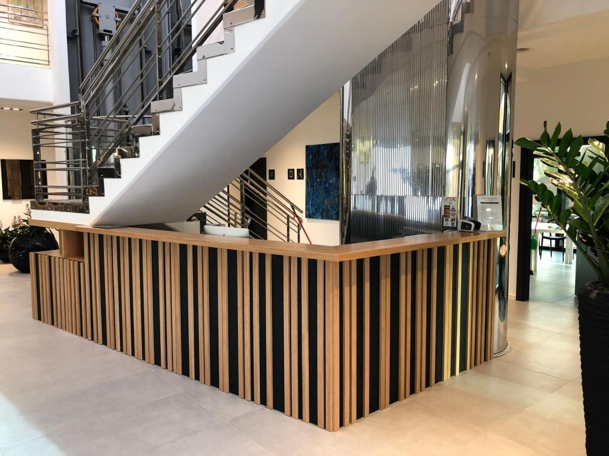 Hotel Cubis 렌다바 외부 사진