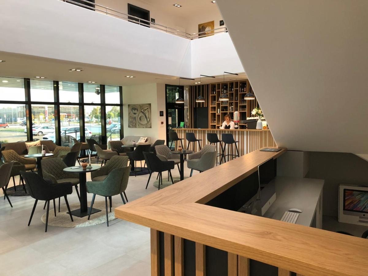 Hotel Cubis 렌다바 외부 사진