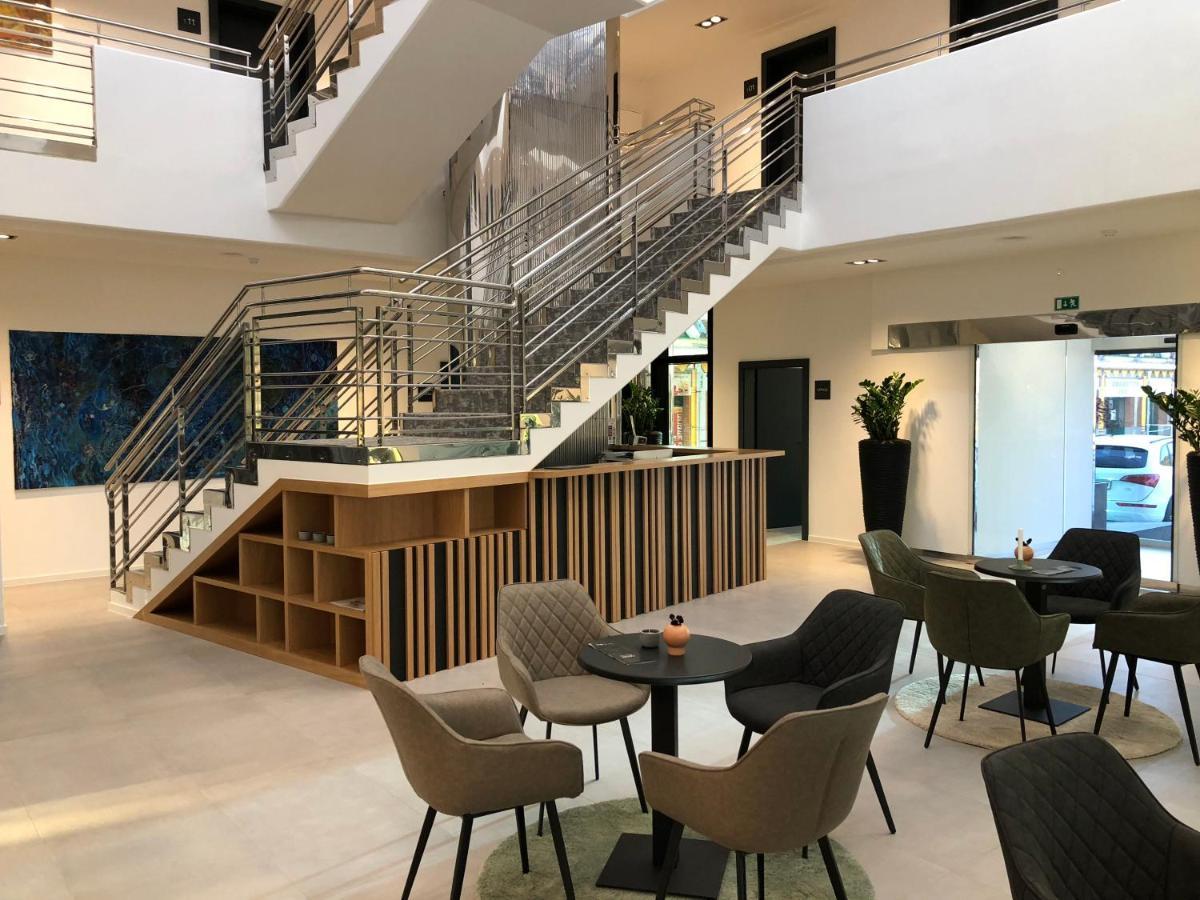 Hotel Cubis 렌다바 외부 사진