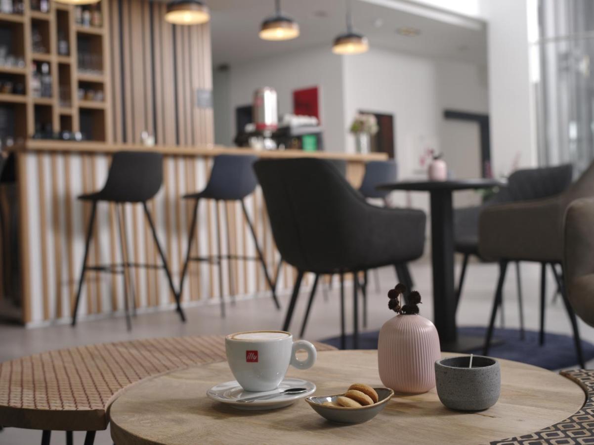 Hotel Cubis 렌다바 외부 사진