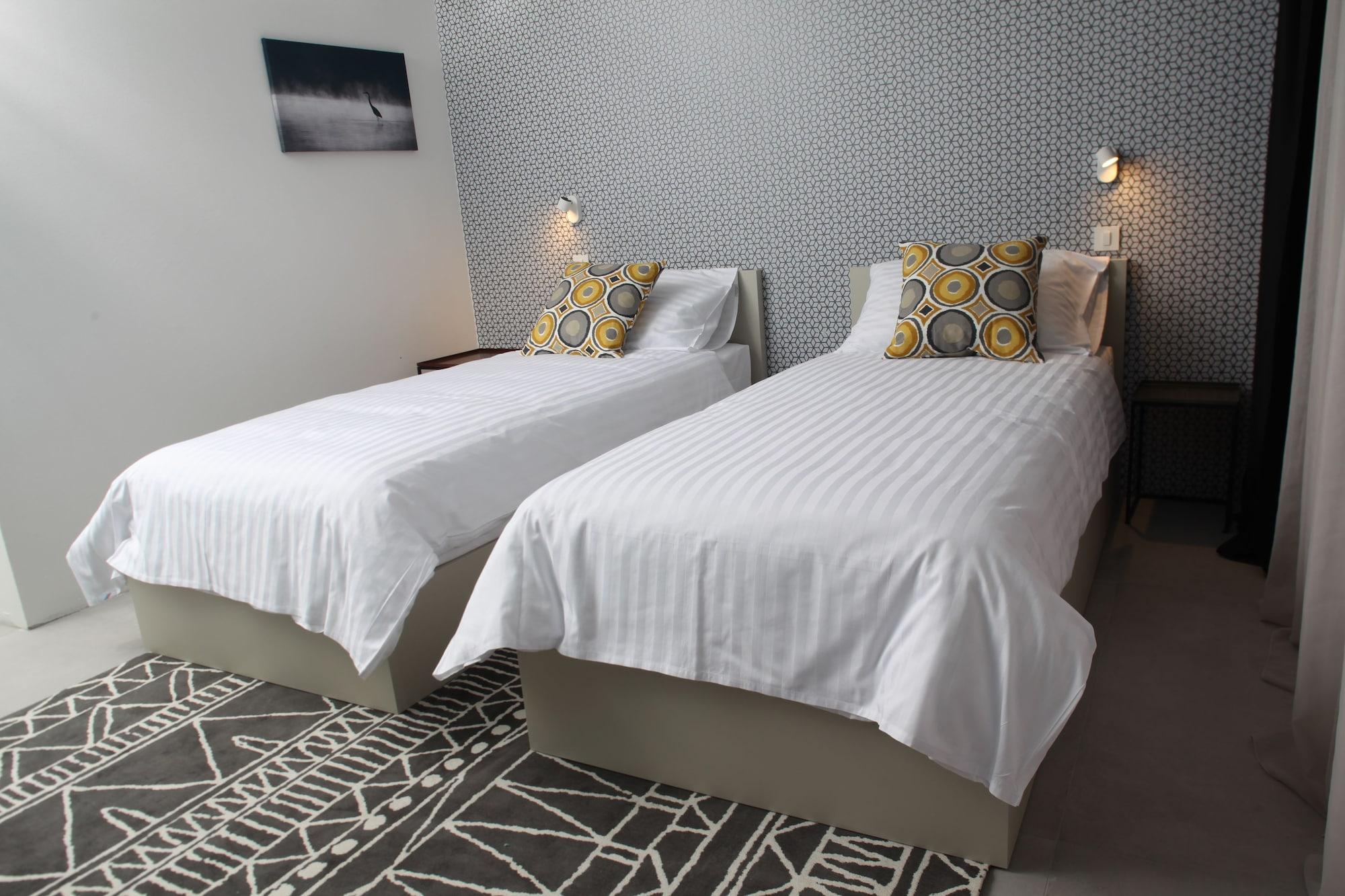 Hotel Cubis 렌다바 외부 사진