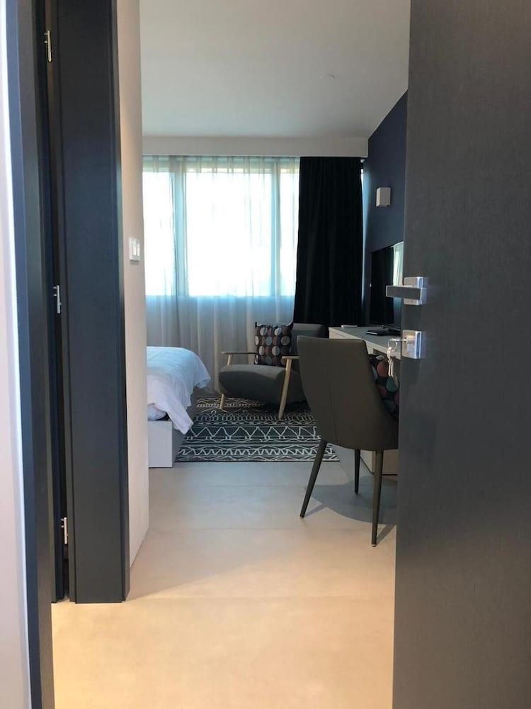 Hotel Cubis 렌다바 외부 사진